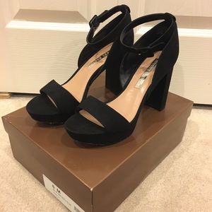Audrey Brooke Prague Platform Sandal